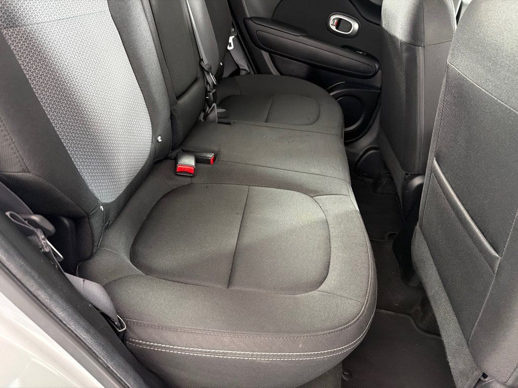 Used 2018 Kia Soul + FWD image 21