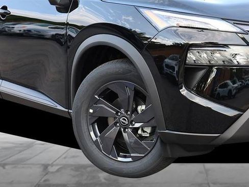 New 2026 Nissan Rogue SV AWD/4WD image 3