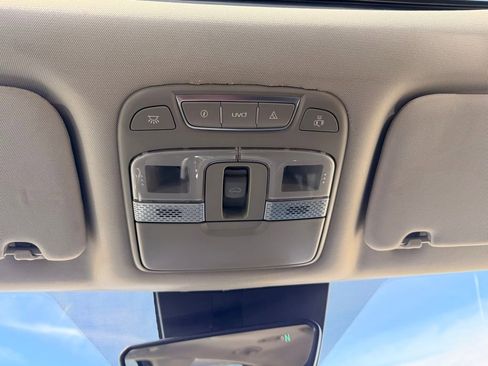 Used 2020 Kia Telluride S w/ S 8 Passenger Seating Package image 31