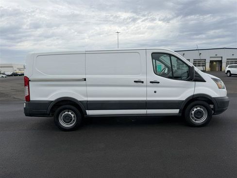 Used 2017 Ford Transit 150 130 Low Roof RWD image 5