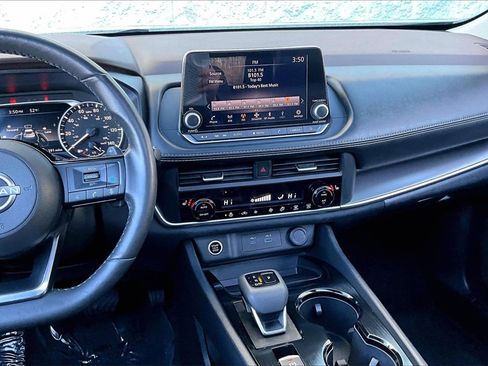 Certified 2023 Nissan Rogue SV w/ SV Premium B Package image 5