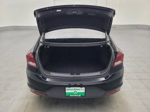 Used 2020 Hyundai Elantra SE image 29