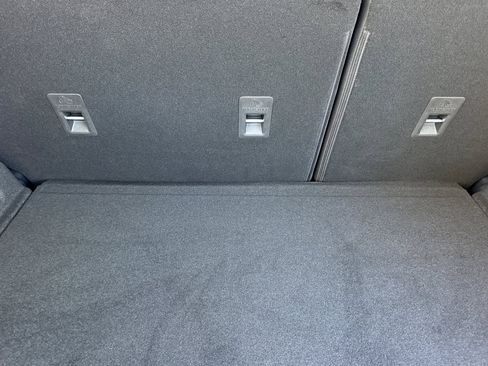 Used 2025 Ford Mustang Mach-E Premium w/ Sport Appearance Package image 15