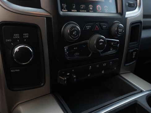 Used 2014 RAM 3500 Big Horn image 20