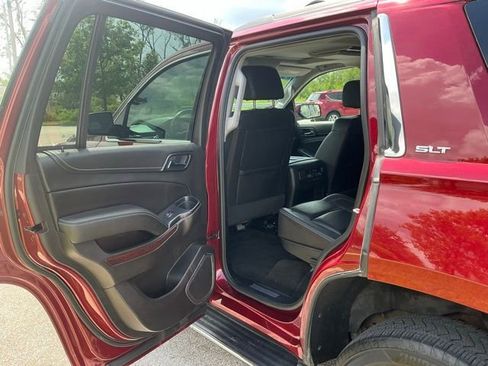 Used 2018 GMC Yukon SLT w/ Open Road Package AWD/4WD image 18