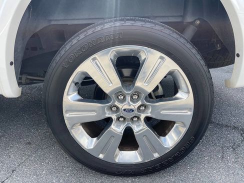 Used 2016 Ford F150 Limited w/ Trailer Tow Package image 14