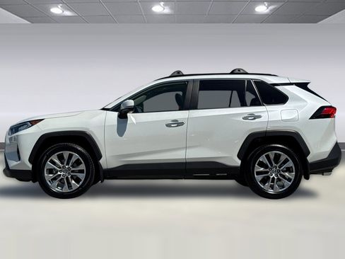 Certified 2019 Toyota RAV4 Limited w/ Advanced Technology Package FWD image 7