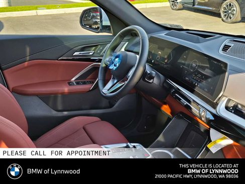 New 2026 BMW X2 xDrive28i w/ Technology Package AWD/4WD image 10