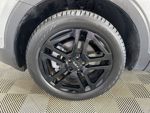 Used 2024 Kia Telluride EX X-Line image 42