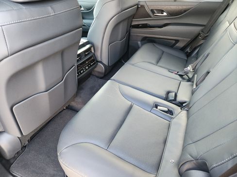 New 2026 Lexus LX 600 4WD w/ Appearance Package image 16