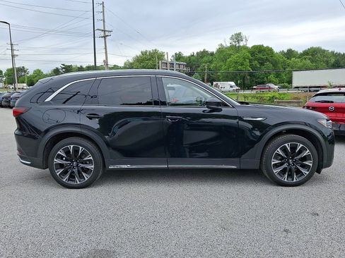 Certified 2024 MAZDA CX-90 Plug-In Hybrid w/ Premium Plus AWD/4WD image 8