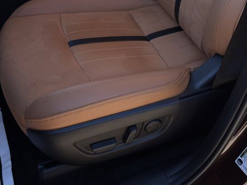 Used 2025 MAZDA CX-90 3.3 Turbo S w/ Premium Plus image 21