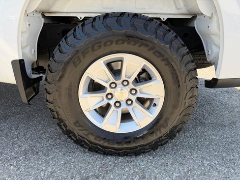 Used 2020 Chevrolet Silverado 1500 LT w/ Fleet Comfort Package AWD/4WD image 53