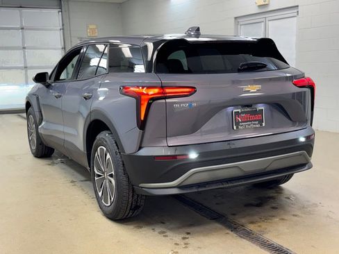 New 2026 Chevrolet Blazer EV LT image 7