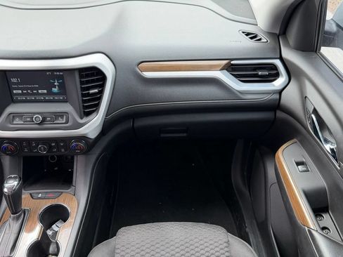 Used 2019 GMC Acadia SLE FWD image 11