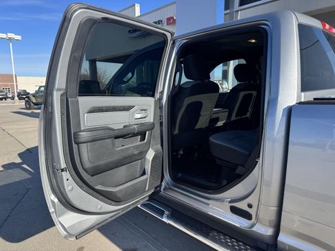 Used 2022 RAM 2500 Big Horn w/ Level A Equipment Group image 7