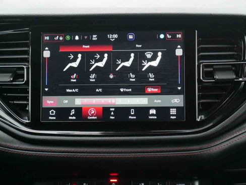 Used 2023 Dodge Durango R/T w/ Blacktop Package image 6