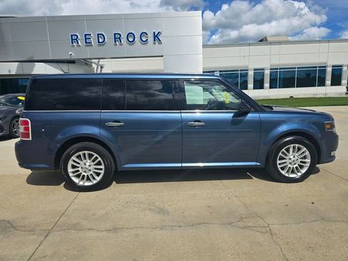 Used 2018 Ford Flex SEL w/ Equipment Group 202A AWD/4WD image 2