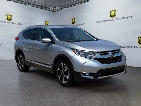 Used 2019 Honda CR-V Touring image 3