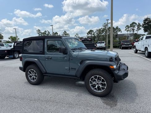 Used 2024 Jeep Wrangler Sport AWD/4WD image 1