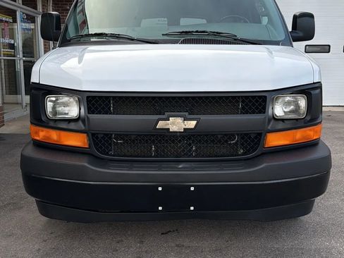 Used 2017 Chevrolet Express 2500 LS image 8