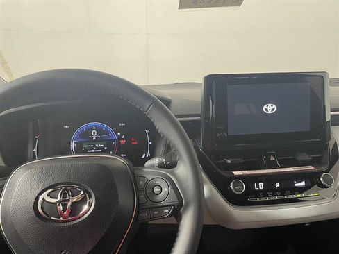 New 2026 Toyota Corolla SE FWD image 14