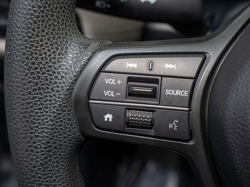 Certified 2023 Honda HR-V LX image 29