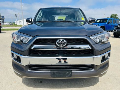 Used 2019 Toyota 4Runner Limited AWD/4WD image 29