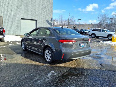 Certified 2023 Toyota Corolla LE image 4