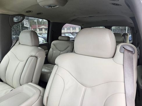 Used 2001 GMC Yukon XL 2500 SLT image 22