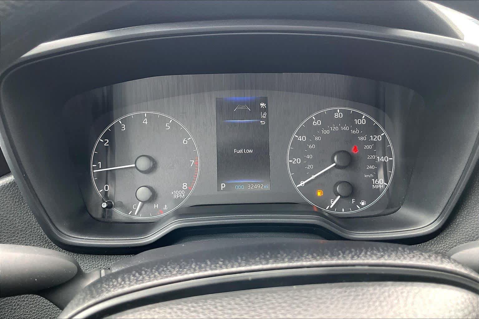 Used 2025 Toyota Corolla LE FWD image 25