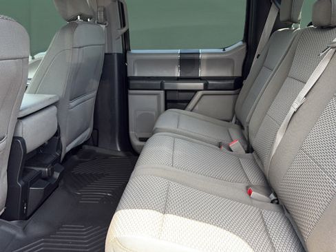Used 2018 Ford F150 XLT AWD/4WD image 18