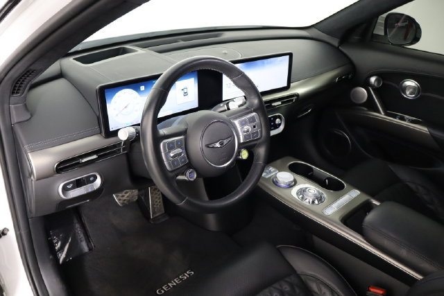Used 2023 Genesis GV60 Performance AWD/4WD image 26