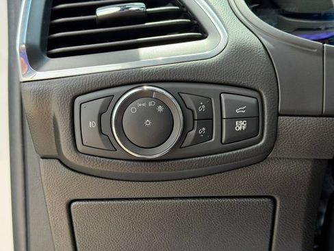 Used 2022 Ford Edge ST w/ Equipment Group 401A AWD/4WD image 42