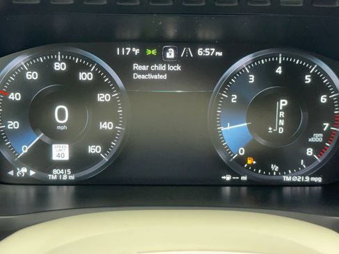Used 2022 Volvo XC90 T5 Momentum w/ Climate Package FWD image 22