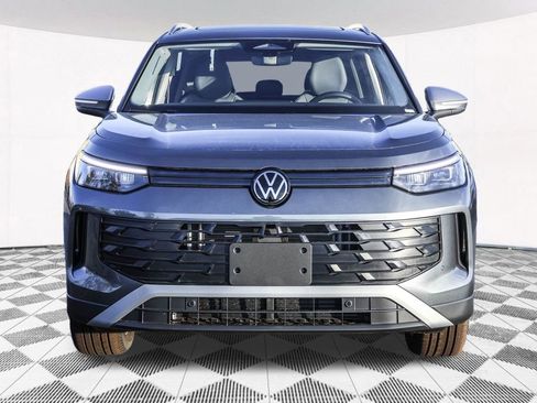 New 2026 Volkswagen Tiguan SE image 10