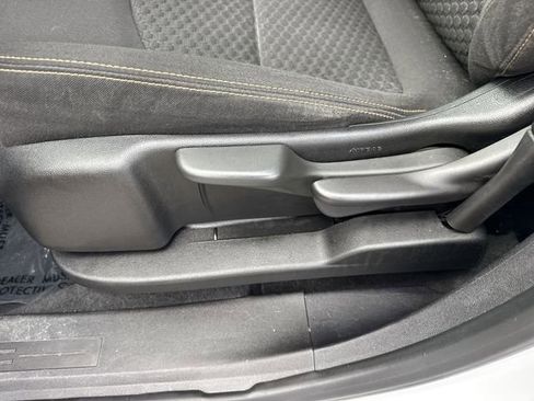 Used 2018 GMC Terrain SLE image 12