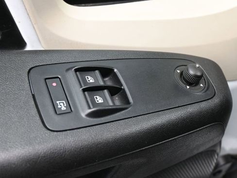 Used 2021 RAM ProMaster 1500 image 3