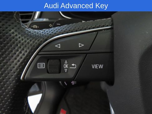 Used 2022 Audi SQ5 Prestige image 14