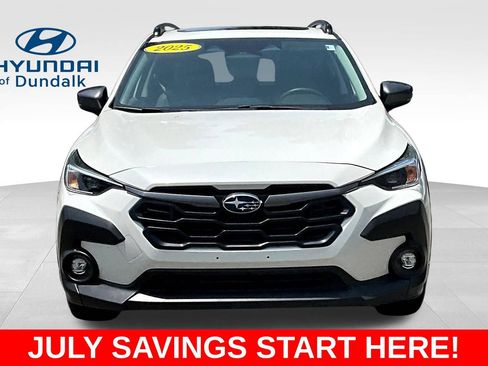 Used 2025 Subaru Crosstrek 2.5i Premium AWD/4WD image 2