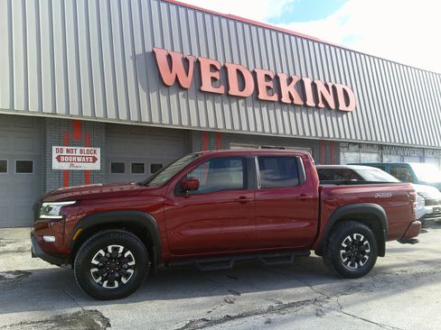 Used 2023 Nissan Frontier PRO-4X w/ Pro Convenience Package image 3