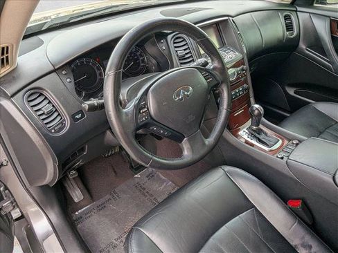 Used 2015 INFINITI QX50 Journey w/ Premium Package image 7