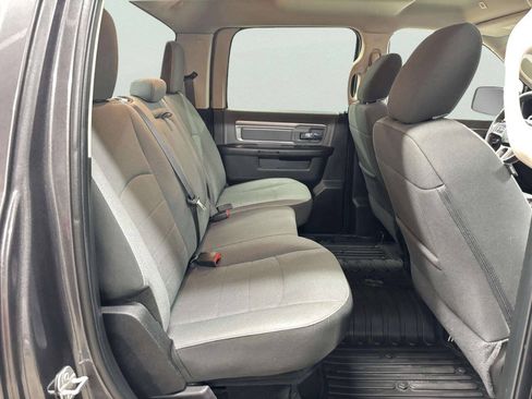 Used 2022 RAM 1500 Classic SLT w/ Protection Group AWD/4WD image 19