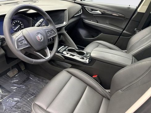 Used 2021 Buick Envision Essence image 10