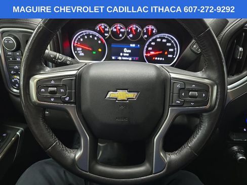 Used 2021 Chevrolet Silverado 1500 LT AWD/4WD image 18