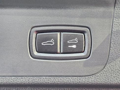 Used 2017 Porsche Panamera 4S w/ Premium Package Plus image 57