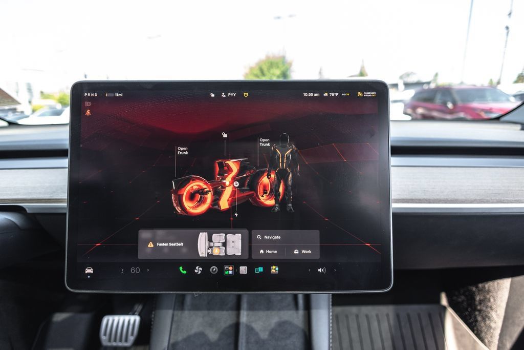 Used 2024 Tesla Model Y Performance AWD/4WD image 13