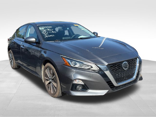 Used 2019 Nissan Altima 2.5 SV FWD image 2