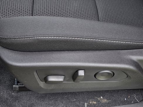 New 2026 Chevrolet Colorado LT RWD image 15