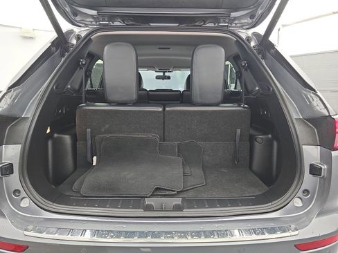 Used 2024 Mitsubishi Outlander SE image 39